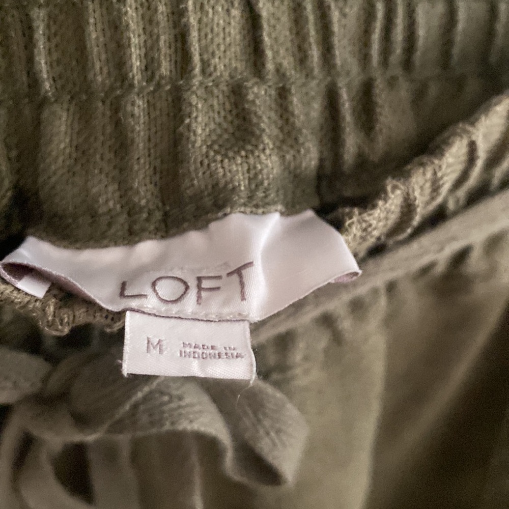 Ann Taylor Loft Olive Green Linen Skirt Size M - Picture 2 of 3